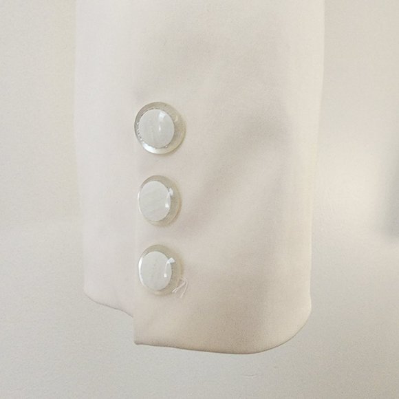 Women's Elegant Formal Cropped Blazer in Ivory, Size M - Picture 5 of 6